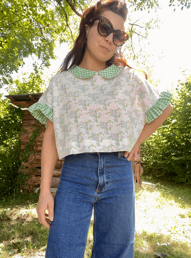 Top fleuri col claudine 
